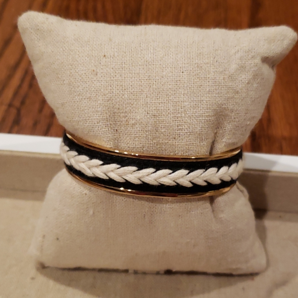 Stella & Dot Illuminate Cuff bracelet